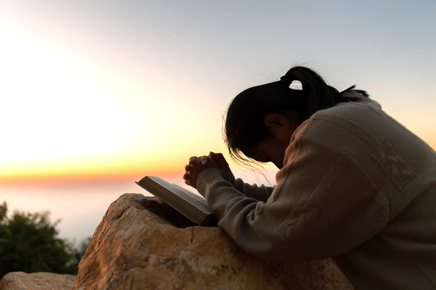 Women Praying